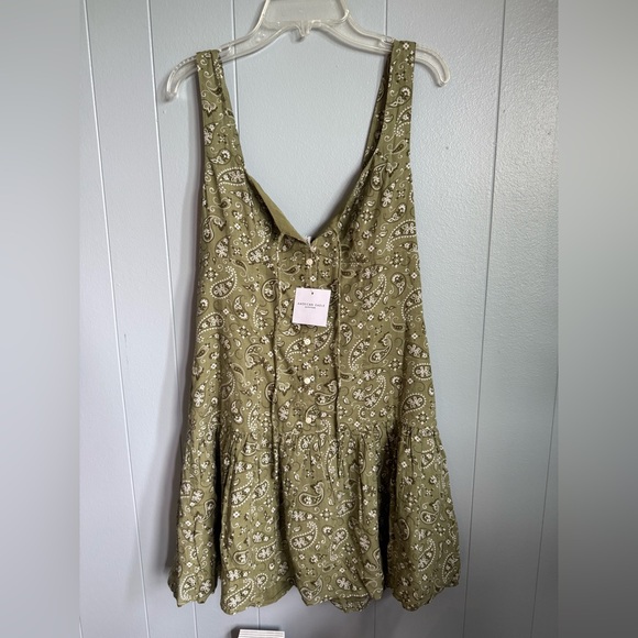 AMERICAN EAGLE GREEN AND WHITE PAISLEY DROP WAIST CORSET MINI DRESS- SMALL - Picture 2 of 5